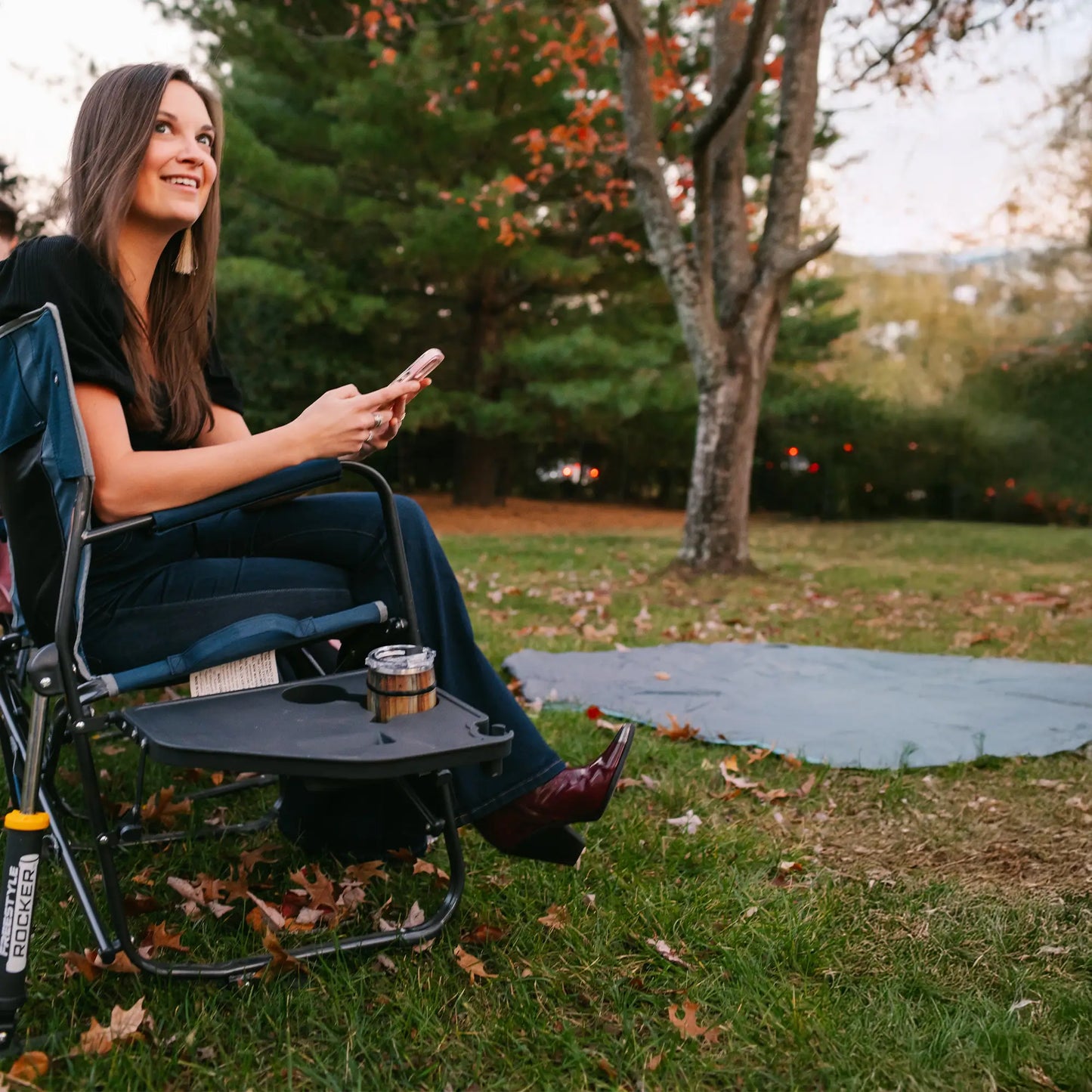 Freestyle Rocker with Side Table K2