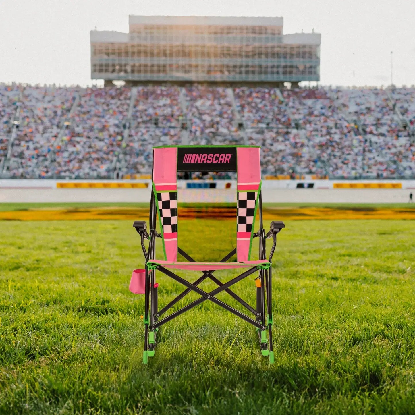Roadtrip Rocker Bundle - NASCAR Pink E5