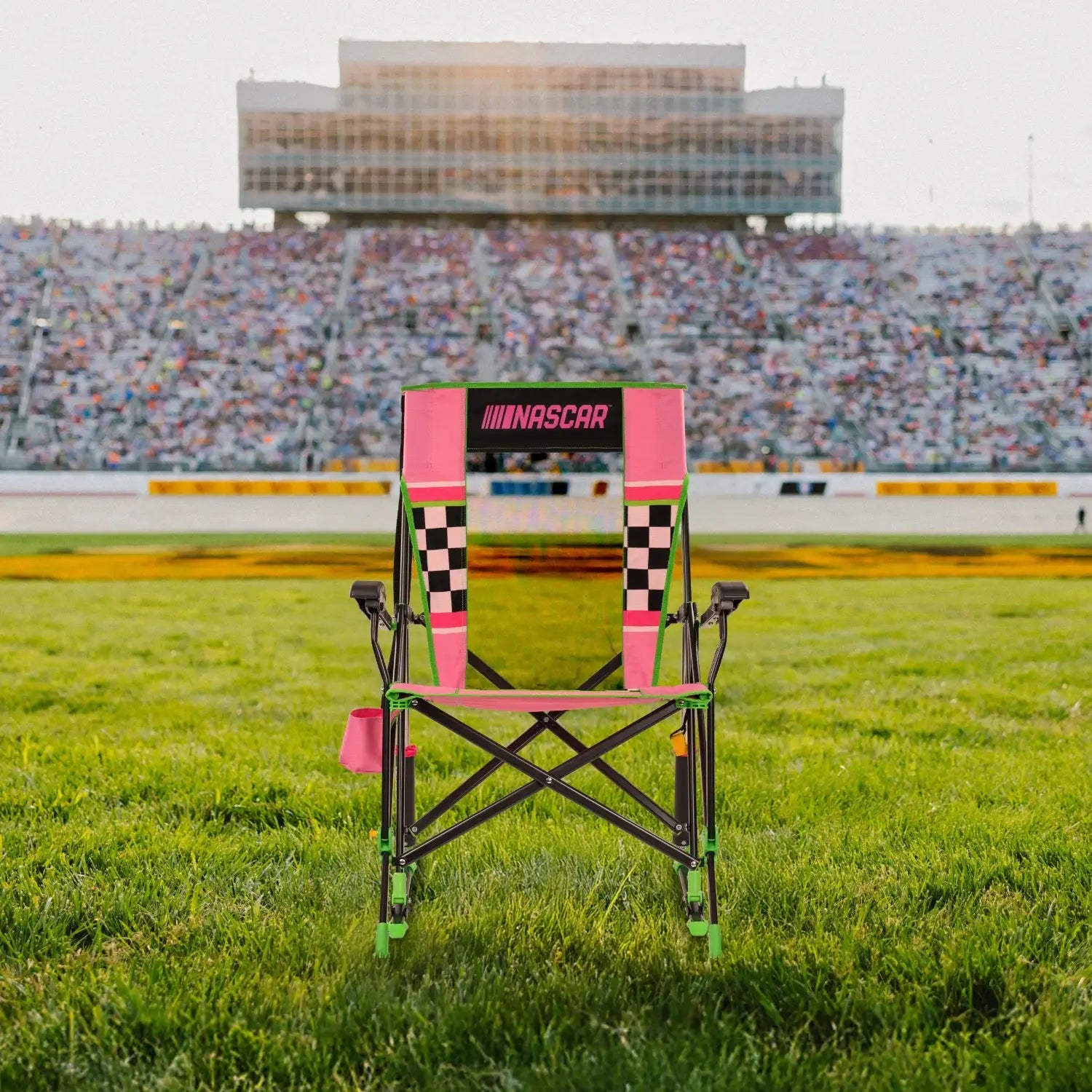 Roadtrip Rocker Bundle - NASCAR Pink E5